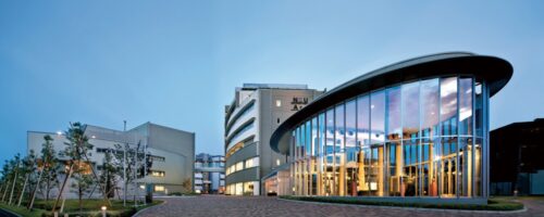 Vaundyの大学はどこ？名前の由来や生い立ちを調査！