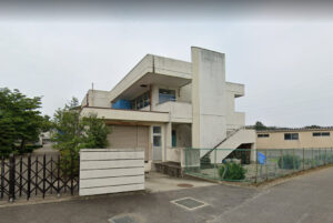 川崎鷹也の出身中学や高校はどこ？結婚した嫁との馴れ初めも調査！