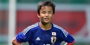 久保建英の頭がでかい!ハゲておでこが広い？顔が寄っている？