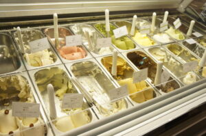 星野みなみの食べた阿佐ヶ谷のジェラート屋はどこ？メニューや値段と評判も調査！