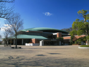 「ファイトソング」ロケ地の公園はどこ？屋上や体育館の撮影場所も紹介！